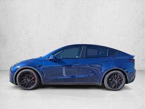 2022 Tesla Model Y Performance Dual Motor All-Wheel Drive
