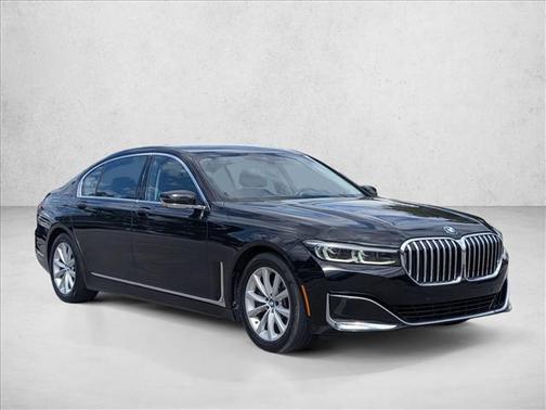 2021 BMW 740 740i