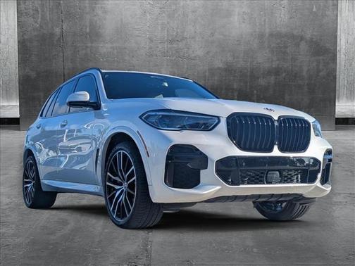 2023 BMW X5 M50i