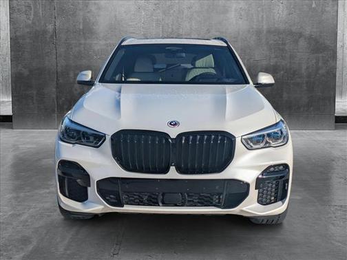 2023 BMW X5 M50i