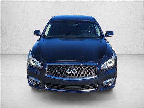 2019 INFINITI Q70 3.7 LUXE
