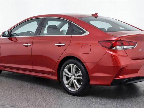 2018 Hyundai SONATA SEL