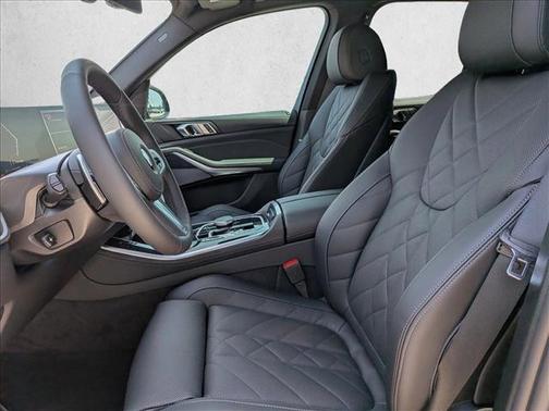 Black Sapphire Metallic 2026 BMW X5 sDrive40i
