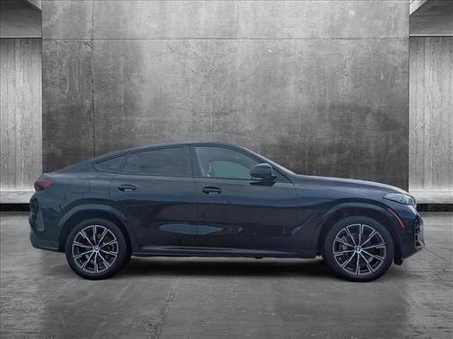 2025 BMW X6 xDrive40i