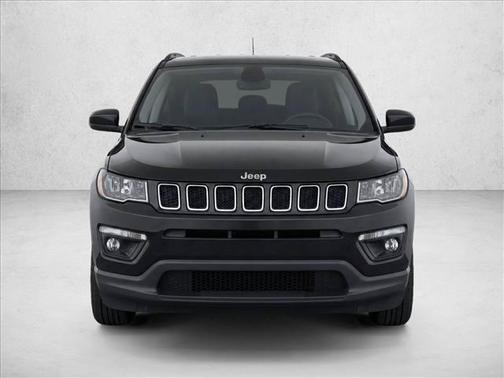 Diamond Black Crystal Pearlcoat 2021 Jeep Compass Latitude