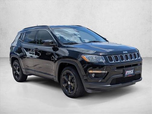 Diamond Black Crystal Pearlcoat 2021 Jeep Compass Latitude