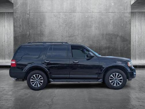 2017 Ford Expedition XLT