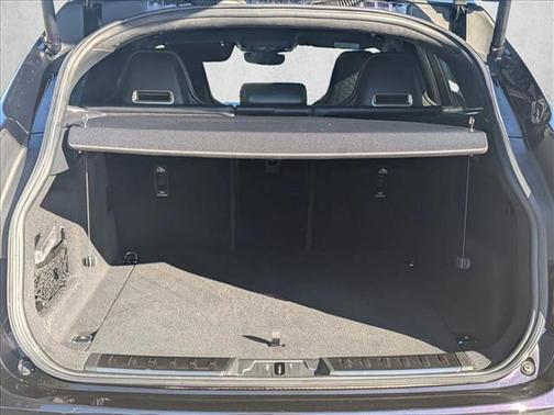 2023 Jaguar F-PACE SVR P550 AWD Automatic