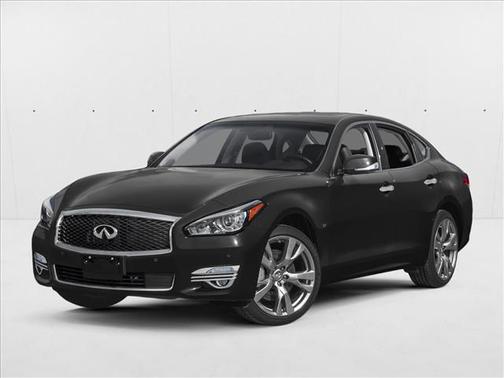 2018 INFINITI Q70 3.7 LUXE