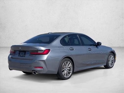 2023 BMW 330 330i