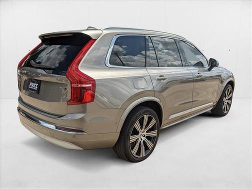 2022 Volvo XC90 T6 Inscription