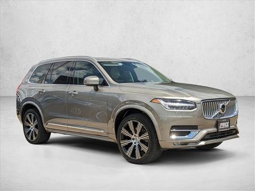 2022 Volvo XC90 T6 Inscription