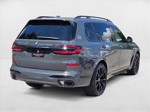 2026 BMW X7 xDrive40i