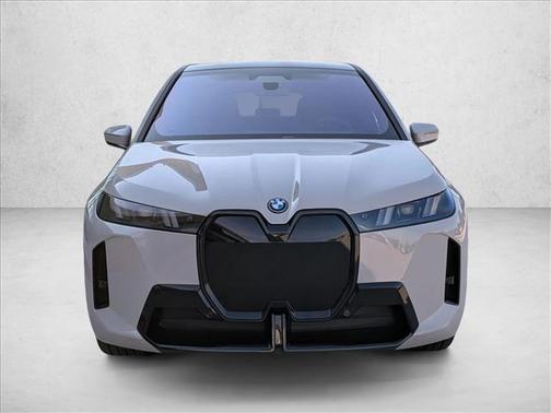 2026 BMW iX xDrive60