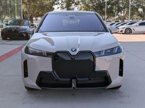 2026 BMW iX xDrive60