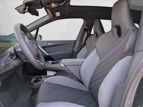 2026 BMW iX xDrive60