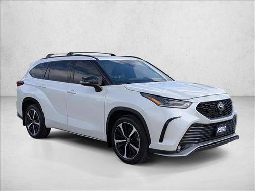 Blizzard Pearl 2021 Toyota Highlander XSE