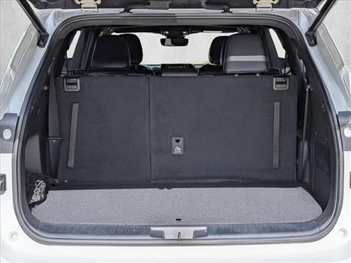 Blizzard Pearl 2021 Toyota Highlander XSE