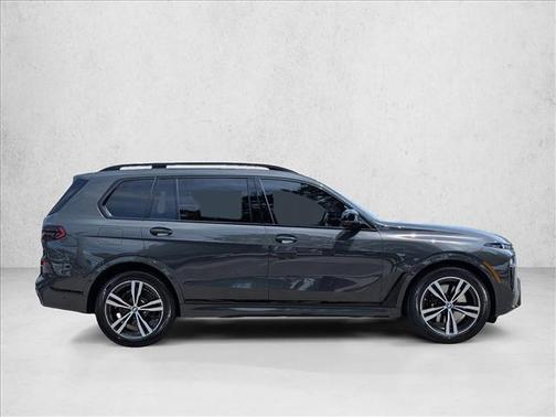 Dravit Grey Metallic 2025 BMW X7 xDrive40i