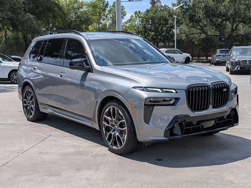 2026 BMW X7 M60i
