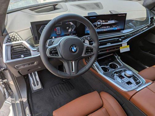 2026 BMW X7 M60i