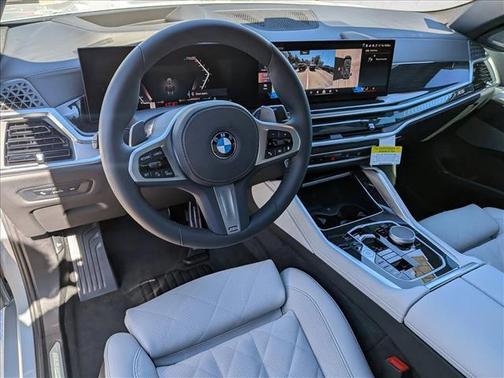2026 BMW X6 xDrive40i