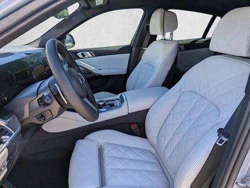 2026 BMW X6 xDrive40i