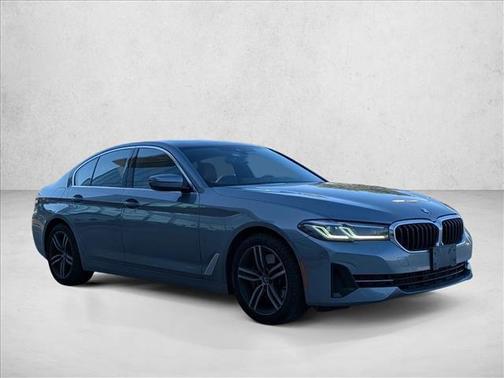 2022 BMW 530 i
