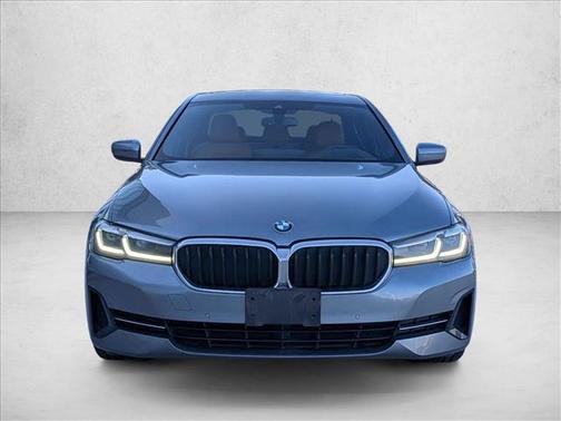 2022 BMW 530 i