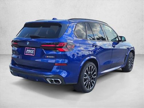 2024 BMW X5 M60i