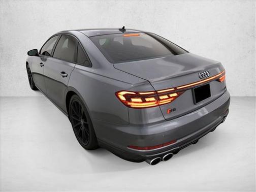 2022 Audi S8 4.0T
