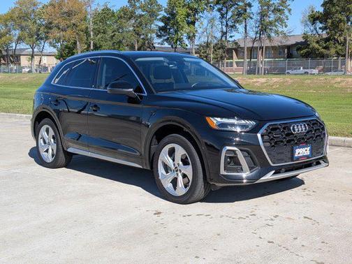 2023 Audi Q5 45 S line Prestige