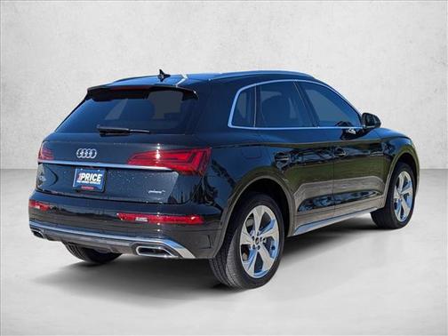2023 Audi Q5 45 S line Prestige