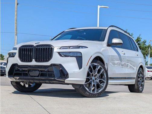 2025 BMW X7 xDrive40i