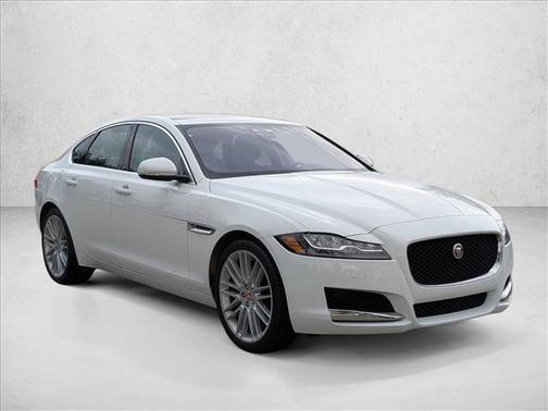 2019 Jaguar XF 30t Prestige