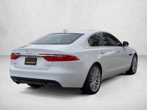 2019 Jaguar XF 30t Prestige