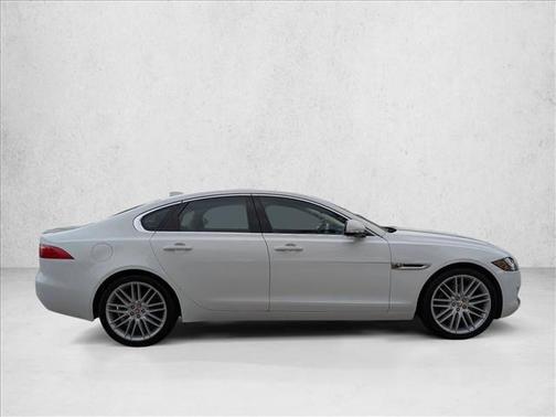 2019 Jaguar XF 30t Prestige