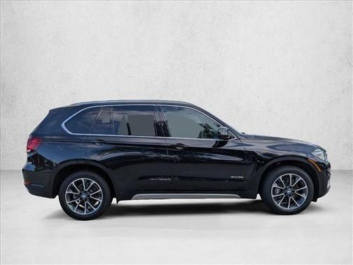 Black Sapphire Metallic 2018 BMW X5 sDrive35i