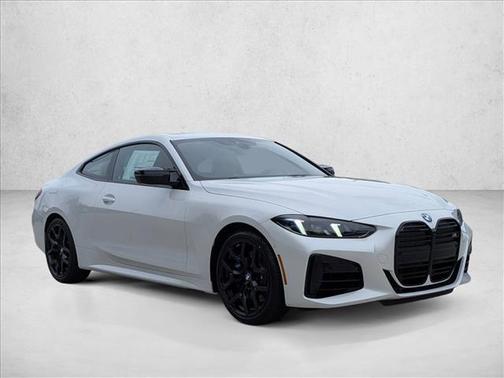 Mineral White Metallic 2027 BMW M440 i