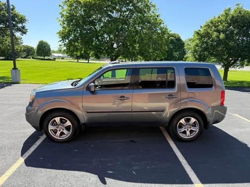 GREY 2013 Honda Pilot EX-L