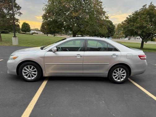 2011 Toyota Camry XLE