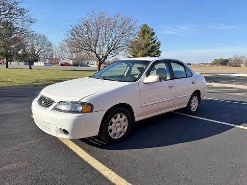2002 Nissan Sentra XE