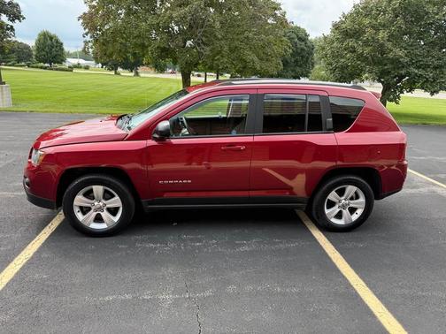 Deep Cherry Red Crystal Pearlcoat 2016 Jeep Compass Sport