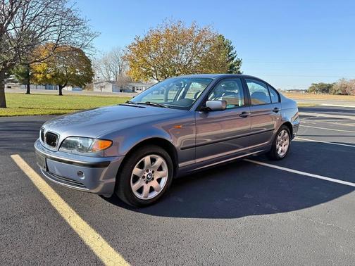 2003 BMW 325 325xi