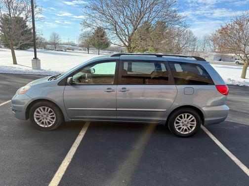 2008 Toyota Sienna CE