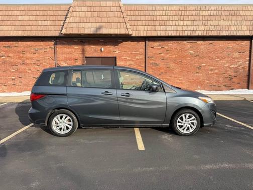 2012 Mazda Mazda5 Sport