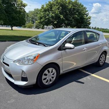 2014 Toyota Prius c Three