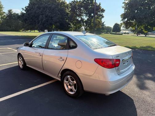 2010 Hyundai ELANTRA GLS