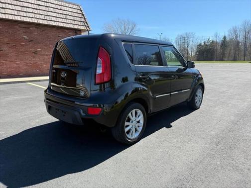 2013 Kia Soul +