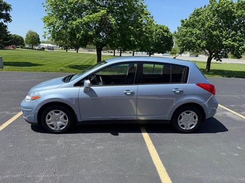 BLUE 2011 Nissan Versa 1.8 S
